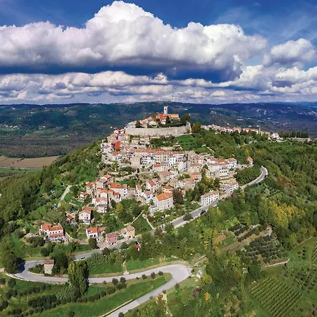 Stunning In Golubici With Kitchen Prázdninový dům Bencani