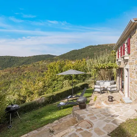 Stunning In Golubici With Kitchen Bencani